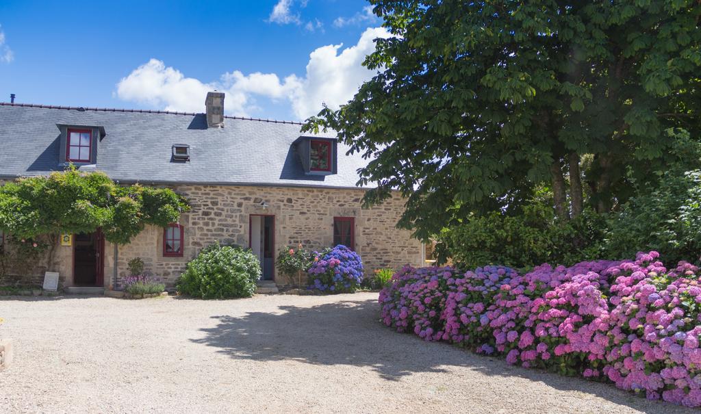 La Ferme De Kerraoul Bed & Breakfast Combrit Dış mekan fotoğraf