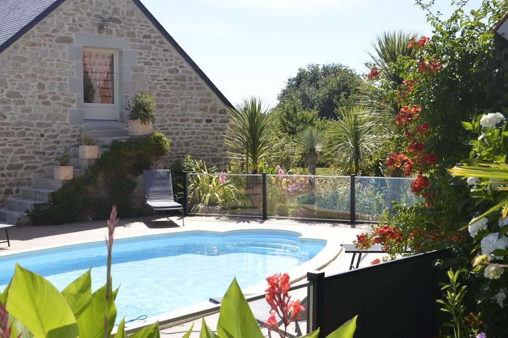 La Ferme De Kerraoul Bed & Breakfast Combrit Dış mekan fotoğraf
