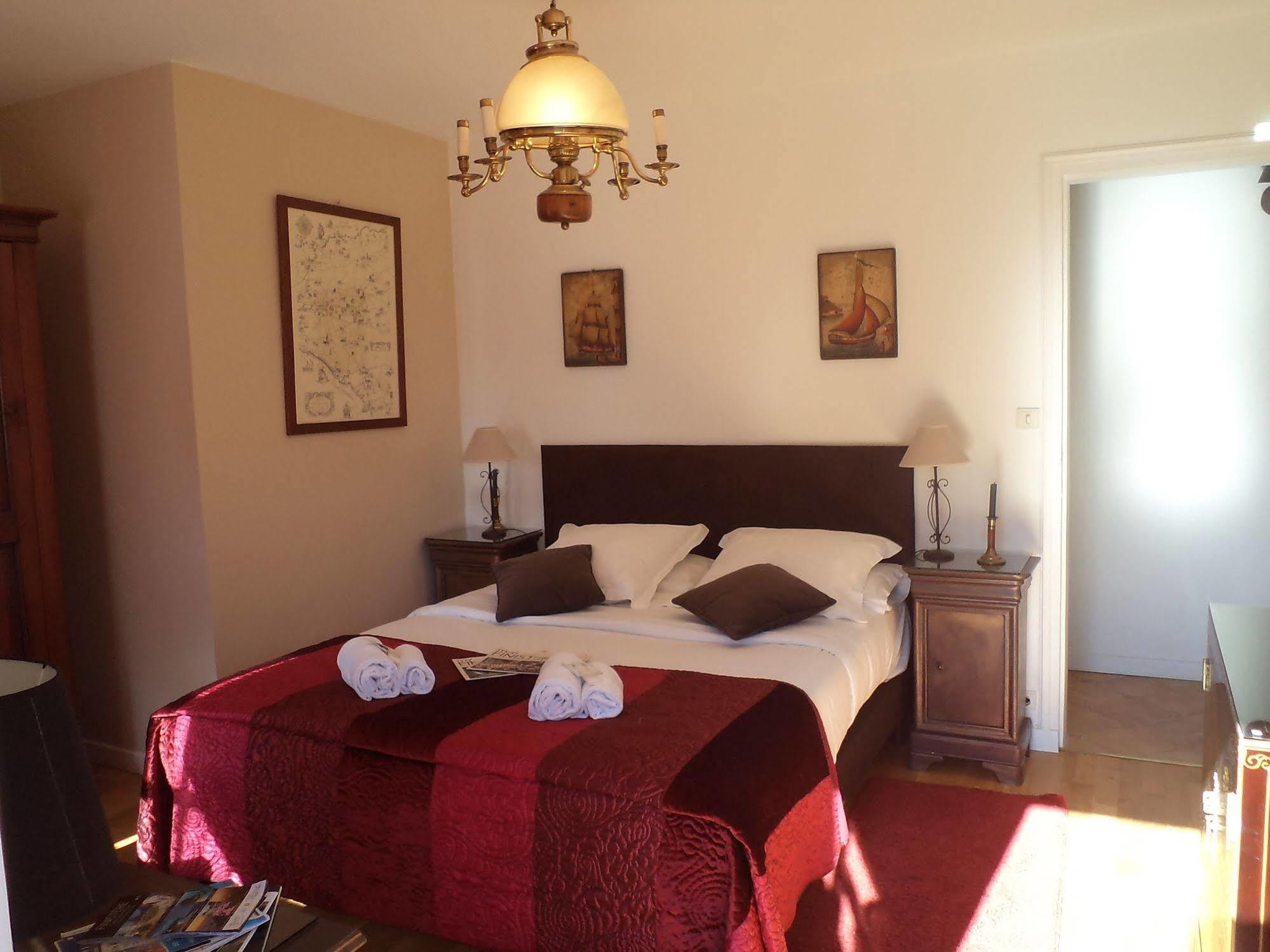 La Ferme De Kerraoul Bed & Breakfast Combrit Dış mekan fotoğraf